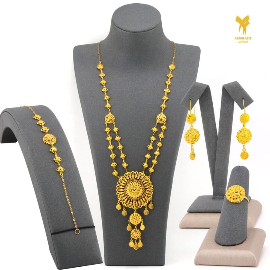 21K Gold Set with Ring - طقم ذهب عيار 21 مع خاتم