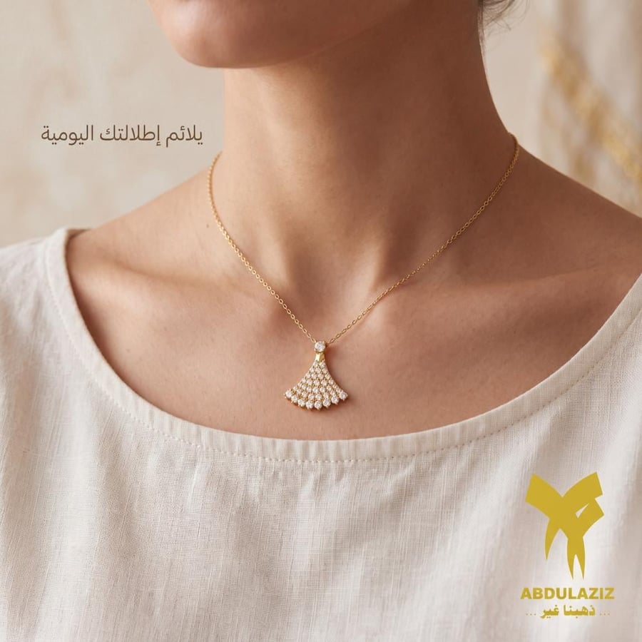 عقد ذهب عيار 21