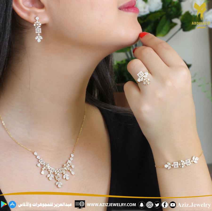 18 karat gold set