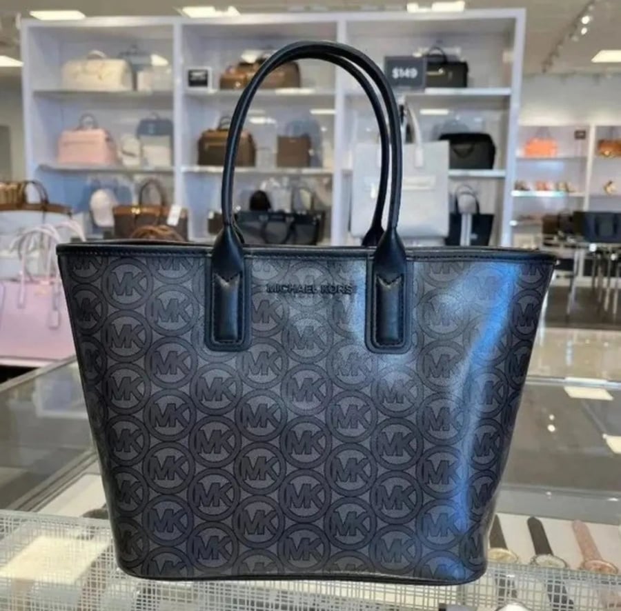 شنطه michael kors
