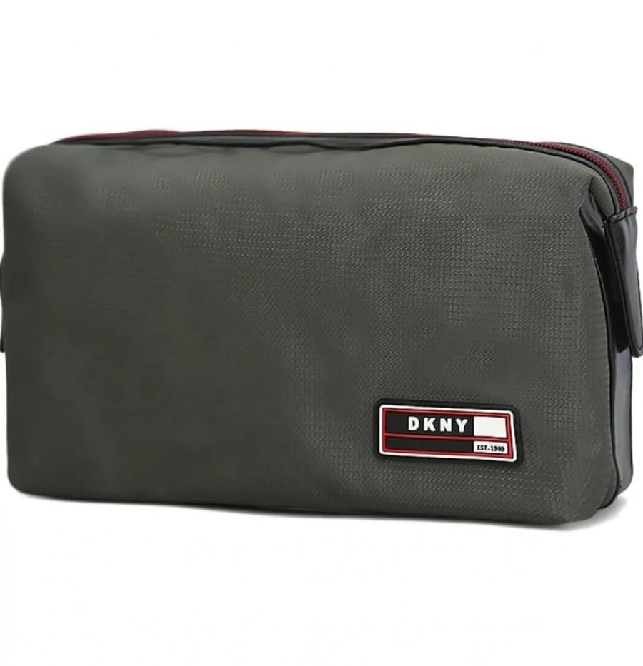 شنطه رجاله ماركه Dkny