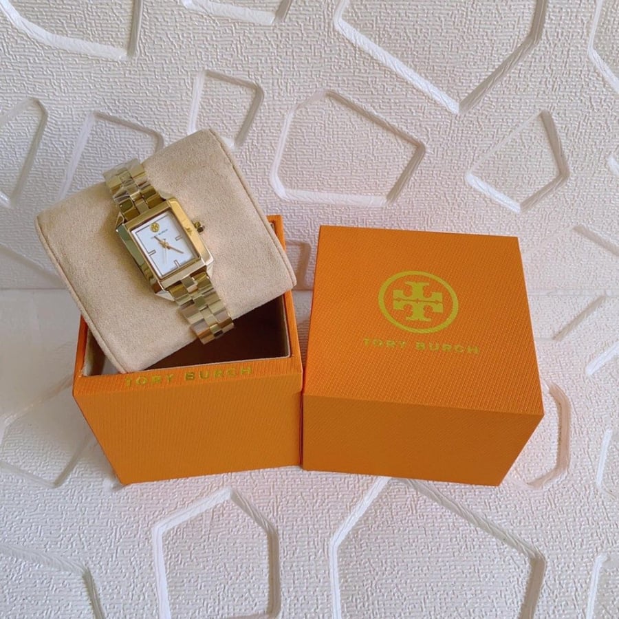 ساعه tory burch