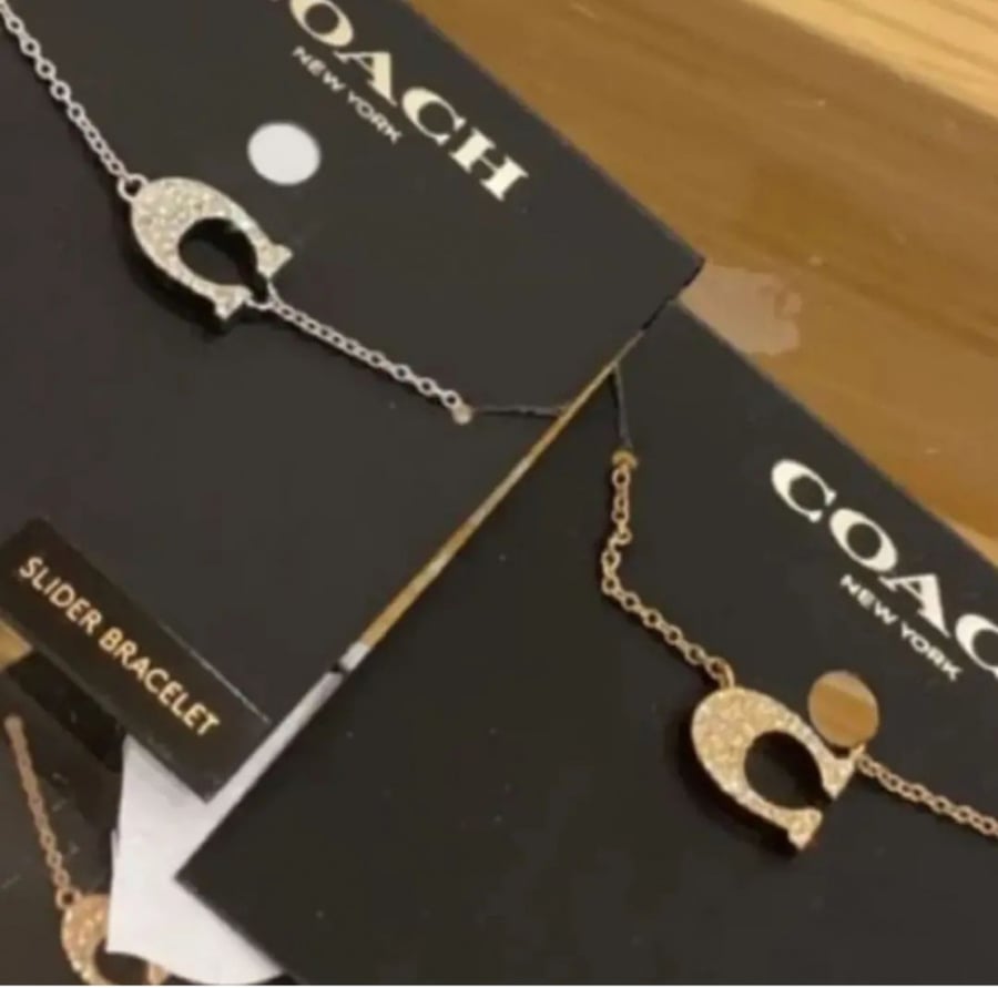 سلسال coach