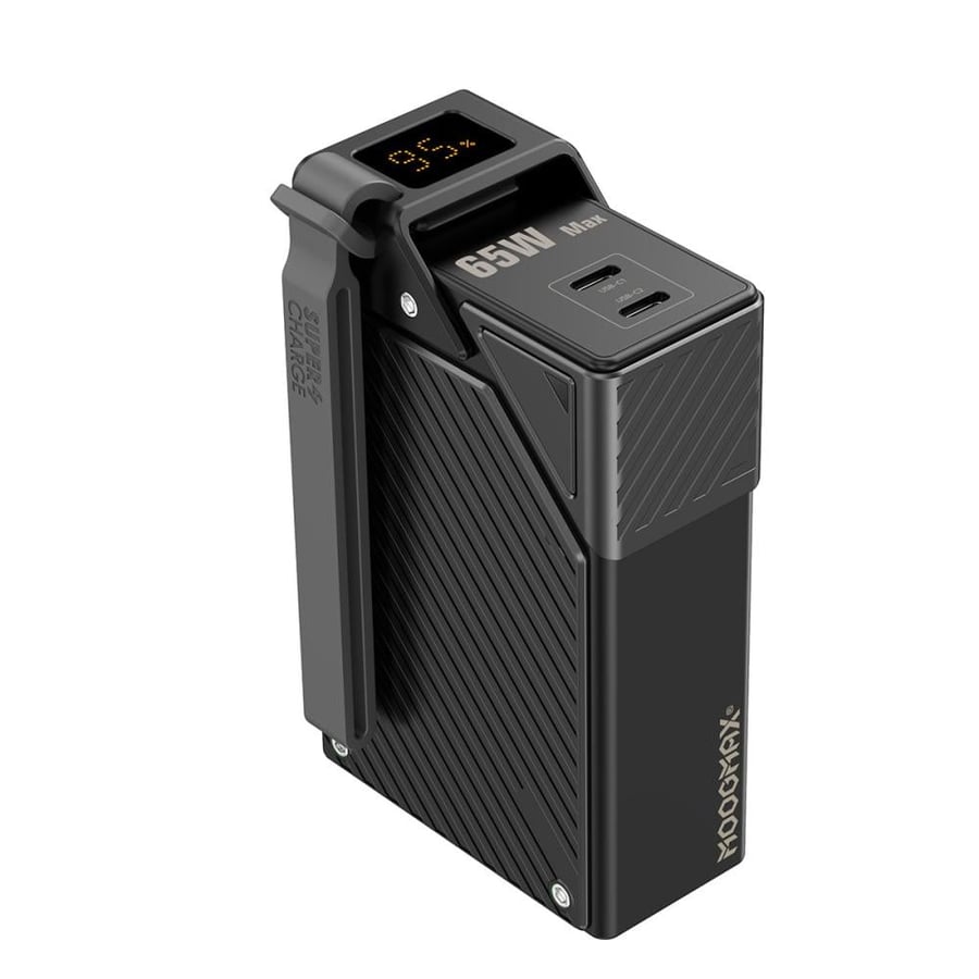 بطارية متنقلة MOOGMAX 20000mAh بسرعة شحن 65 واط – تصميم سايبربانك متطور