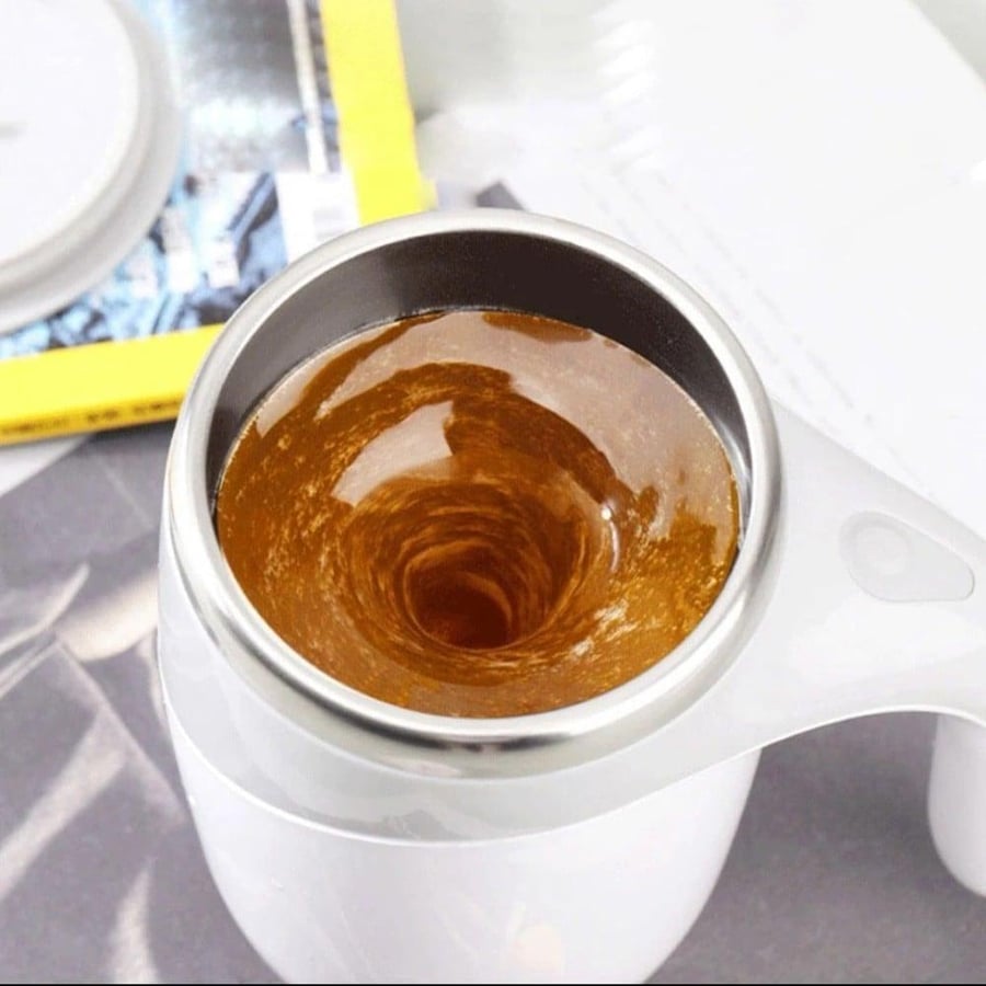 كوب قهوة كهربائي ذاتي التحريك مع غطاء xy-221