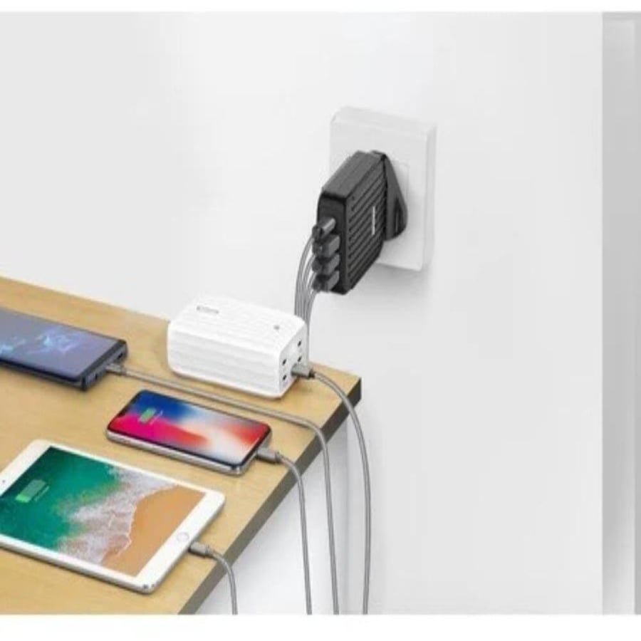 فيش شاحن مكتبي زندور سريع، 4 منافذ ZDAZ4PD-b بقوة 30 واط ZENDURE A-Series 4-Port Charger With USB-C Power Delivery