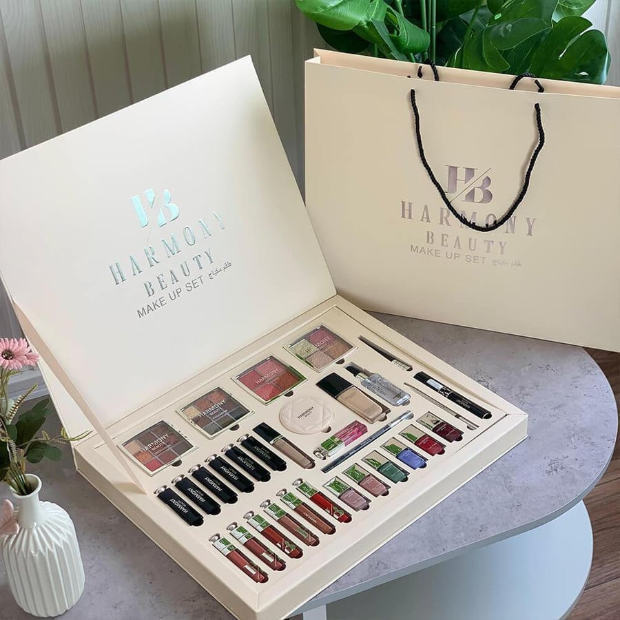 Harmony makeup box, new edition