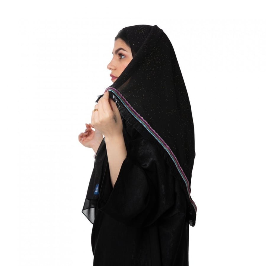 طرحه سوداء