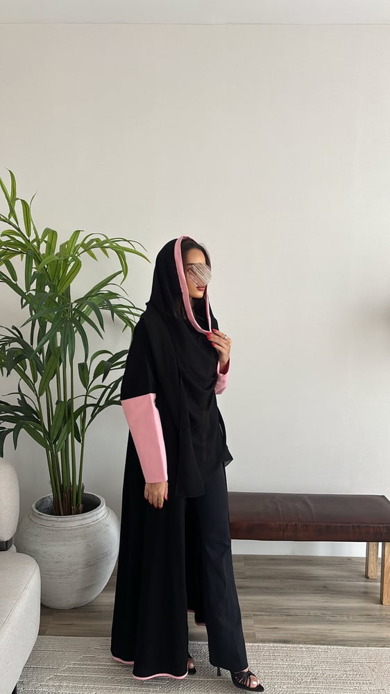 عباية وِداد