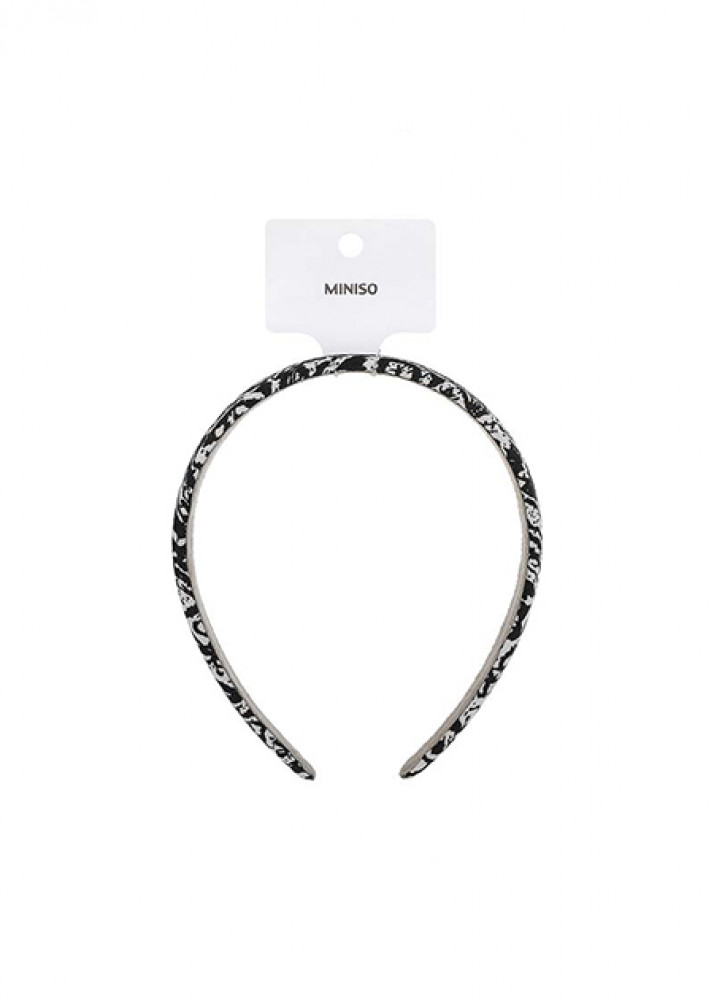 طوق شعر بأسلوب عصري
