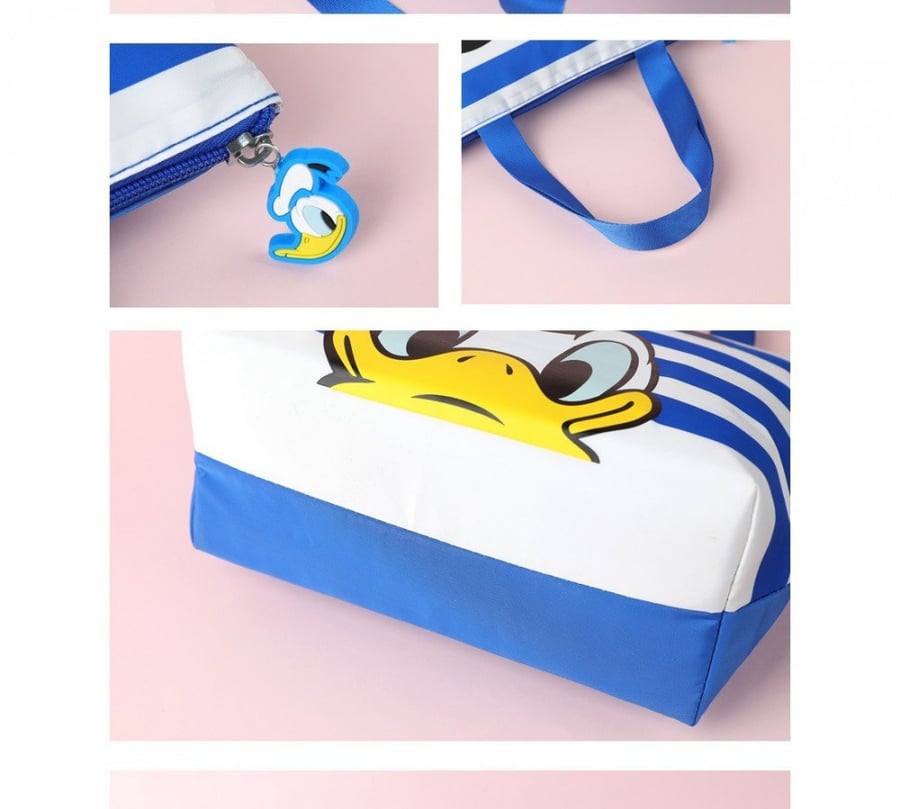 Duck-shaped lunch bag from Donald Duck collection