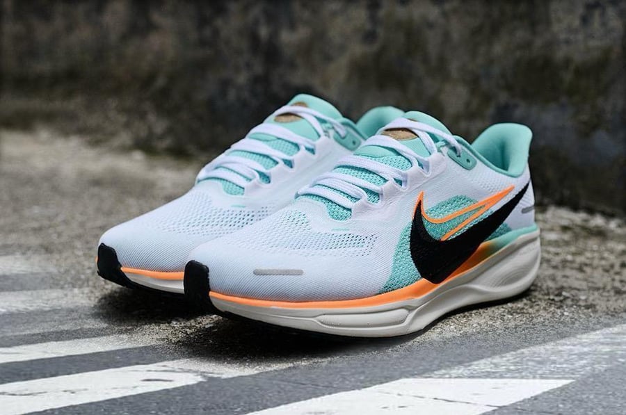 حذاء | Nike White Mint Orange