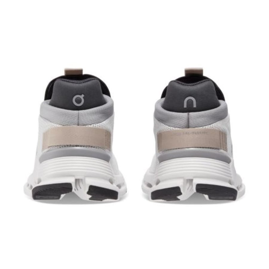 حذاء | ON Cloudnova Cream Sand