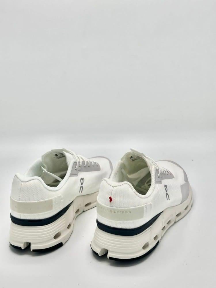 حذاء | ON Cloudnova White Cream