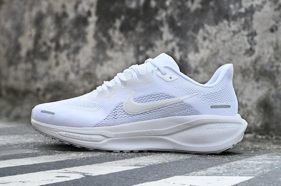 حذاء | Nike Air Zoom White