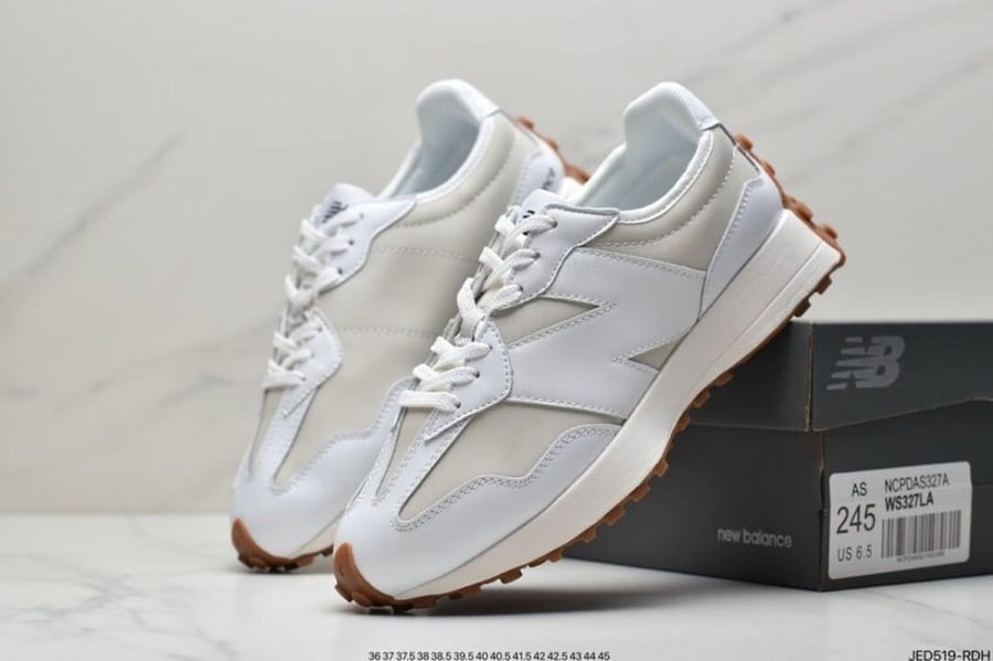 حذاء | New Balance 327 Triple White