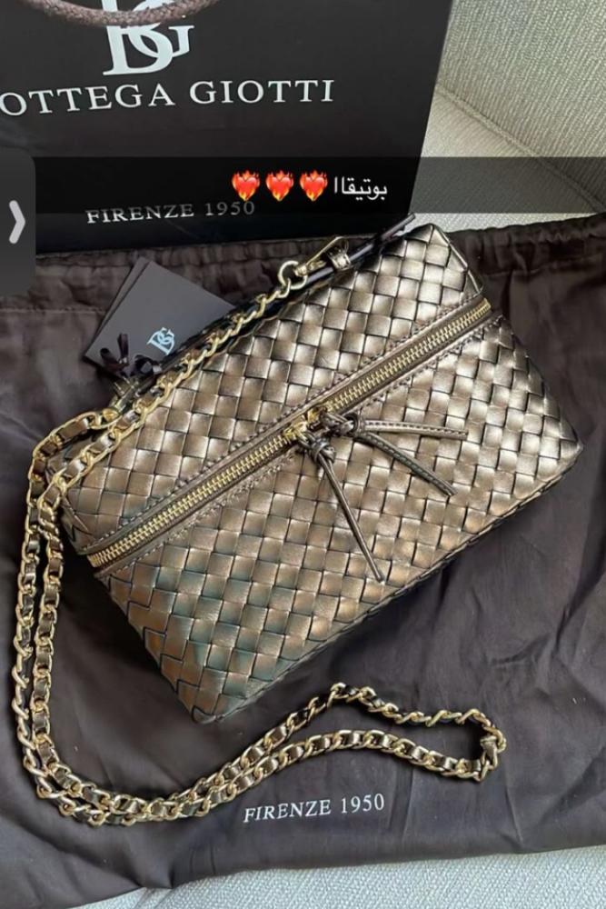 بوتيقا برونز