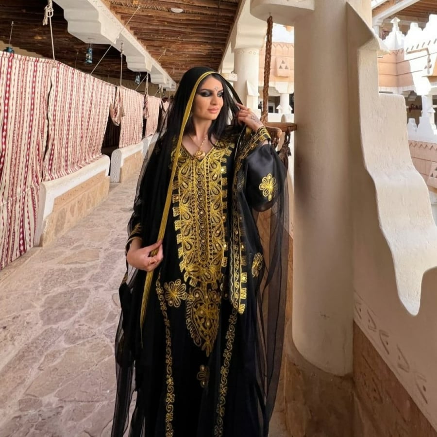 ثوب نشل اسود