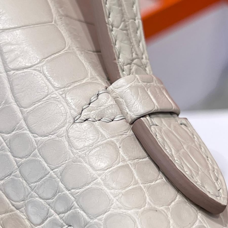 ايرميز Kelly Mini مقاس 19cm