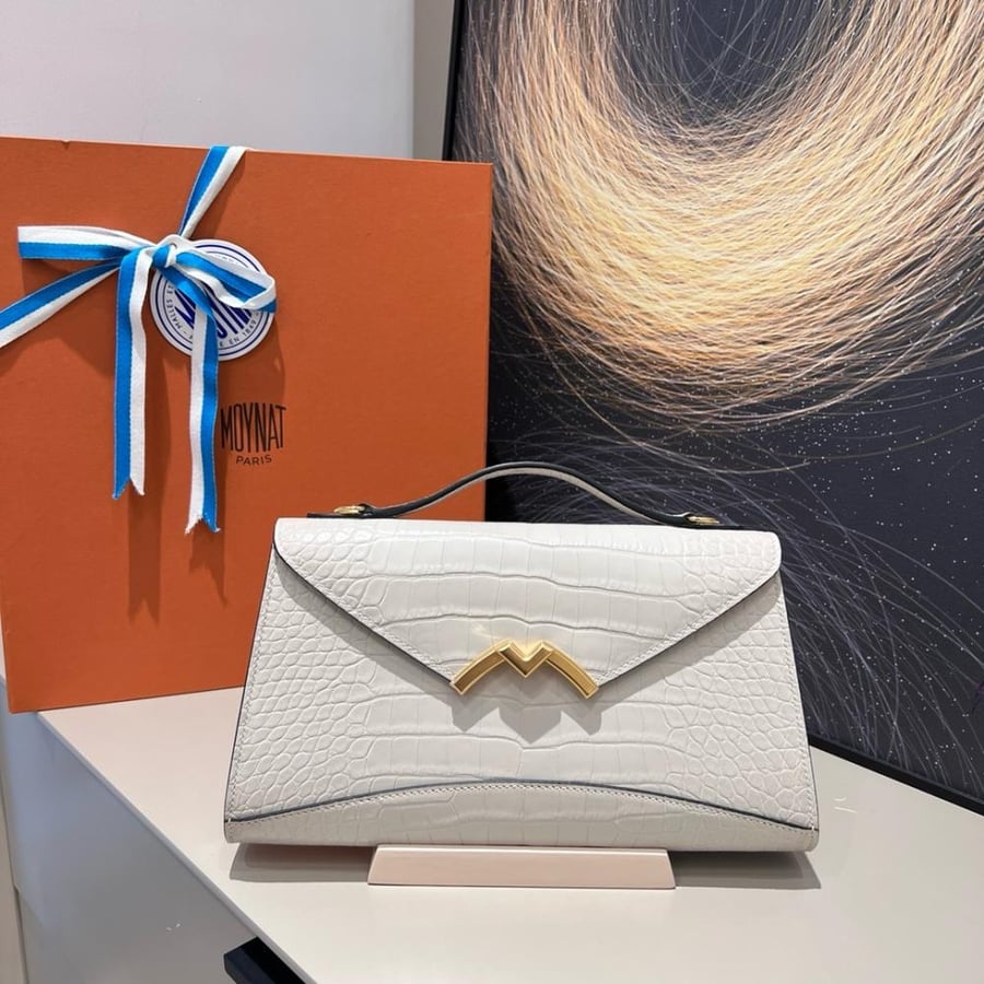 موينات Gabrielle Clutch مقاس 26cm