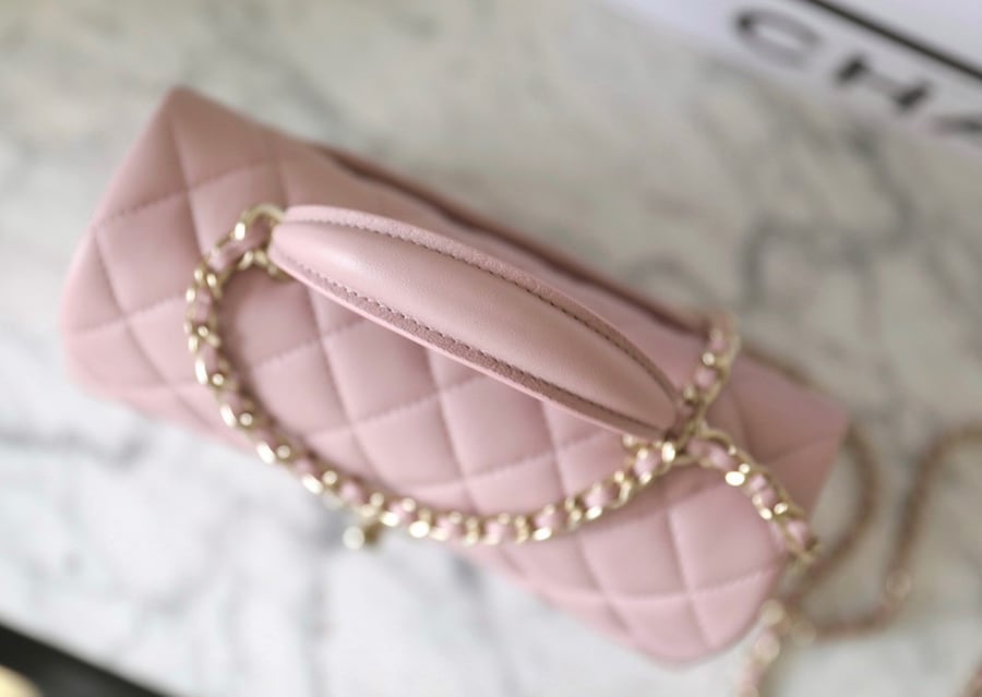 شانيل  23P مقاس 20cm