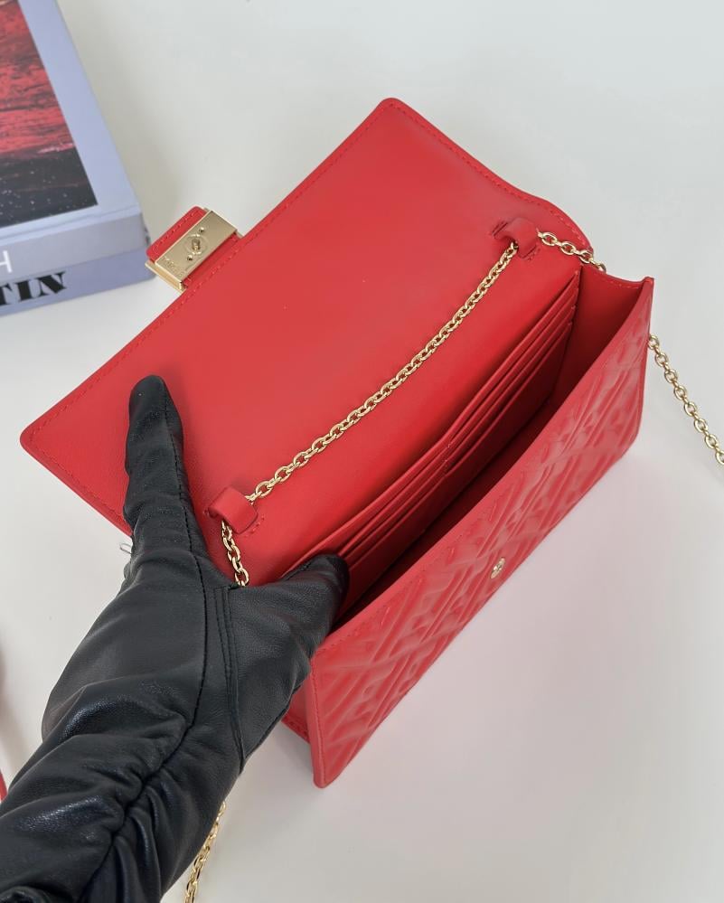 فندي Baguette مقاس 21cm
