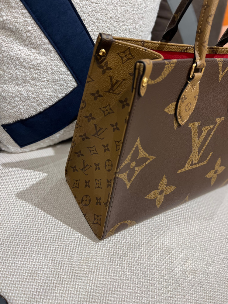 لوي فيتون ONTHEGO MM مقاس 35cm
