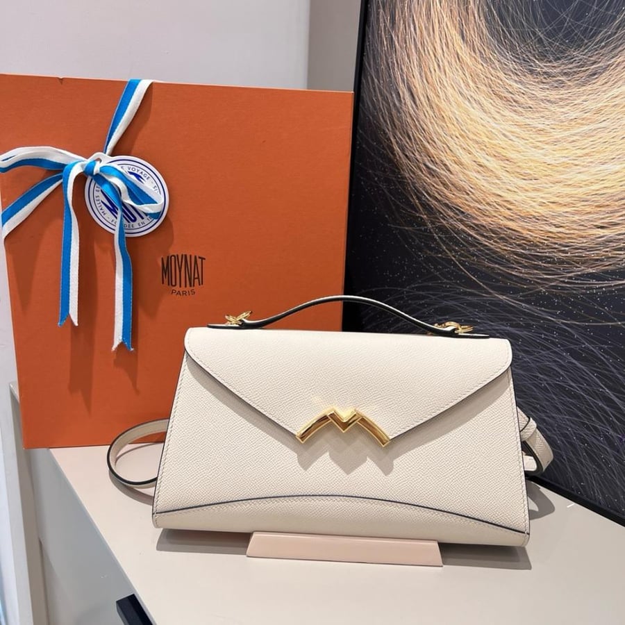 موينات Gabrielle Clutch مقاس 26cm
