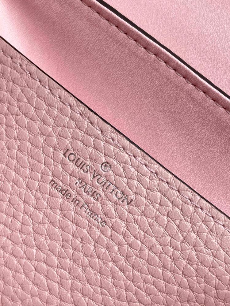 لوي فيتون  Rose des Vents Mini مقاس 19cm
