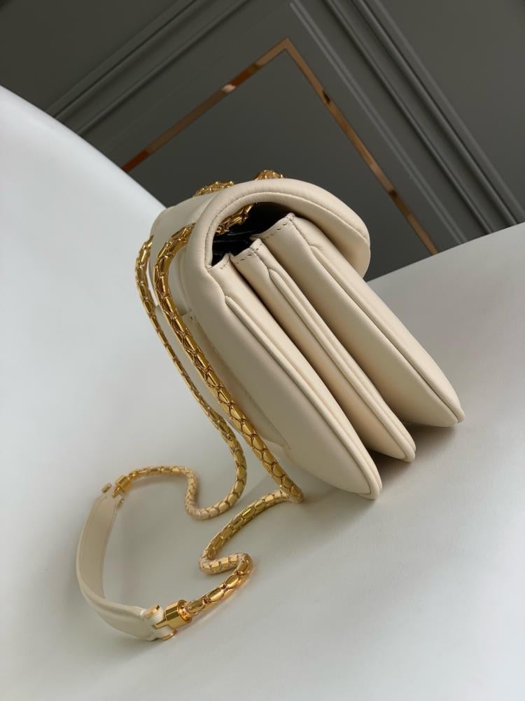 بولغاري SERPENTI REVERSE مقاس 22.5cm