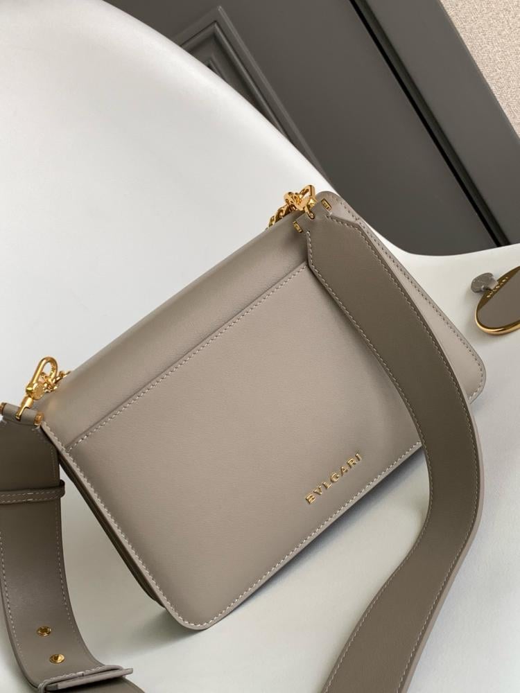بولغاري SERPENTI EAST-WEST MAXI CHAIN مقاس 25cm