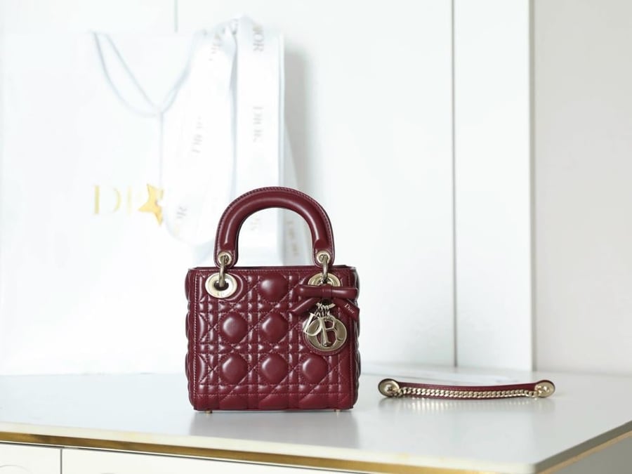 ديور Lady مقاس 17cm