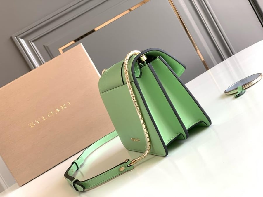 بولغاري Serpenti Forever مقاس 19cm
