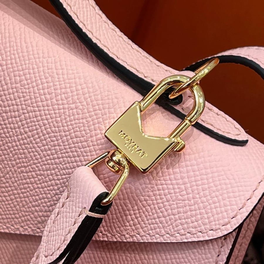 موينات Gabrielle Clutch مقاس 26cm