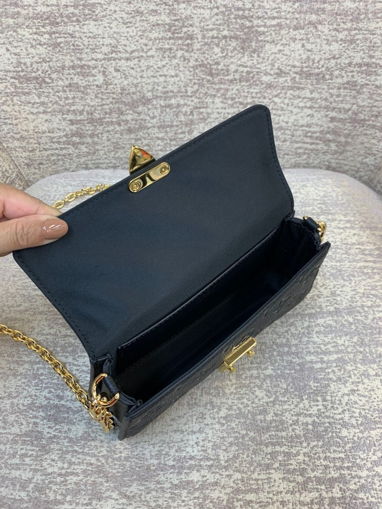 لوي فيتون Wallet On Chain Métis مقاس19cm