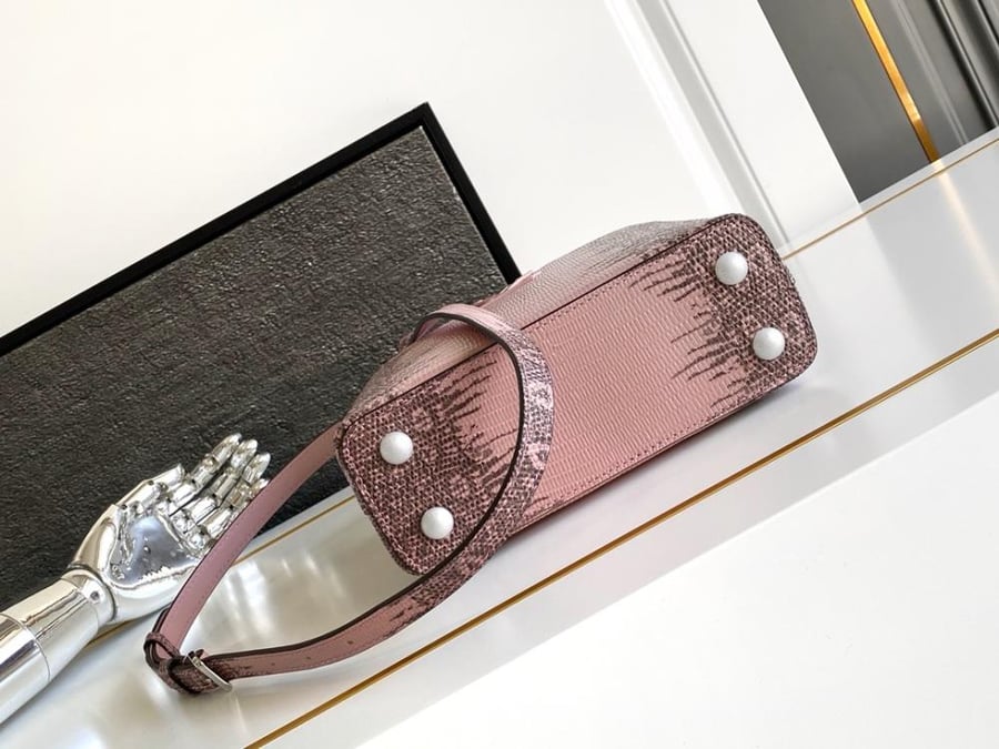 لوي فيتون Capucines مقاس 21cm
