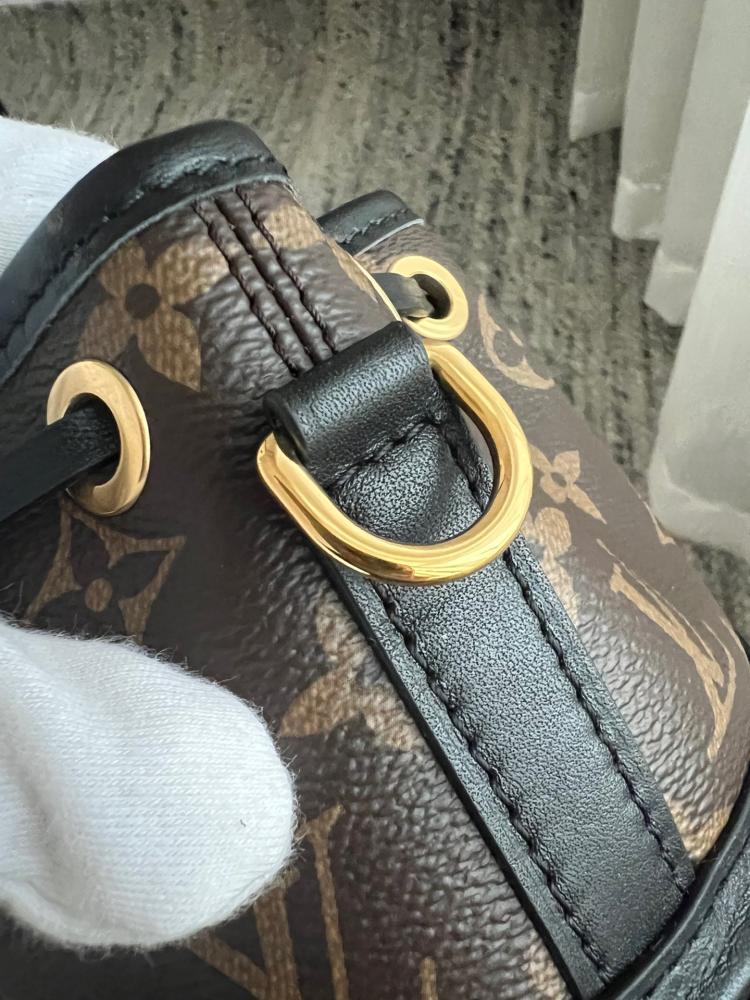 لوي فيتون Canoé مقاس 14cm