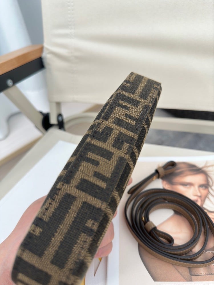 فندي ميني مقاس 18cm