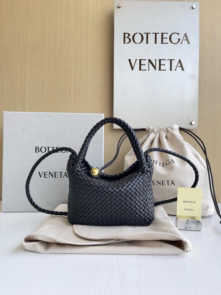 بوتيقا Tosca مقاس 20cm