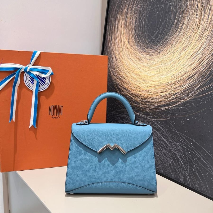 موينات Gabrielle Clutch مقاس 22cm