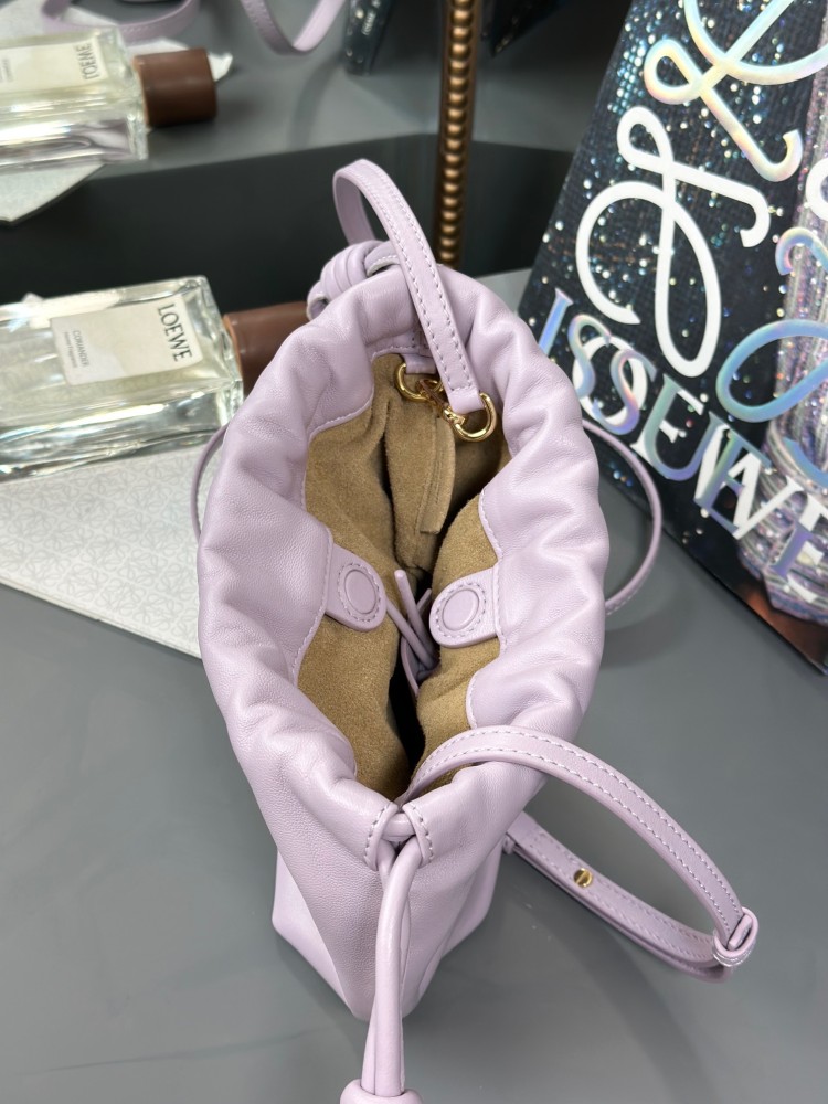 لويفي Flamenco purse مقاس 23cm