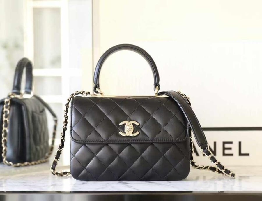 Chanel trendy cc size 20cm