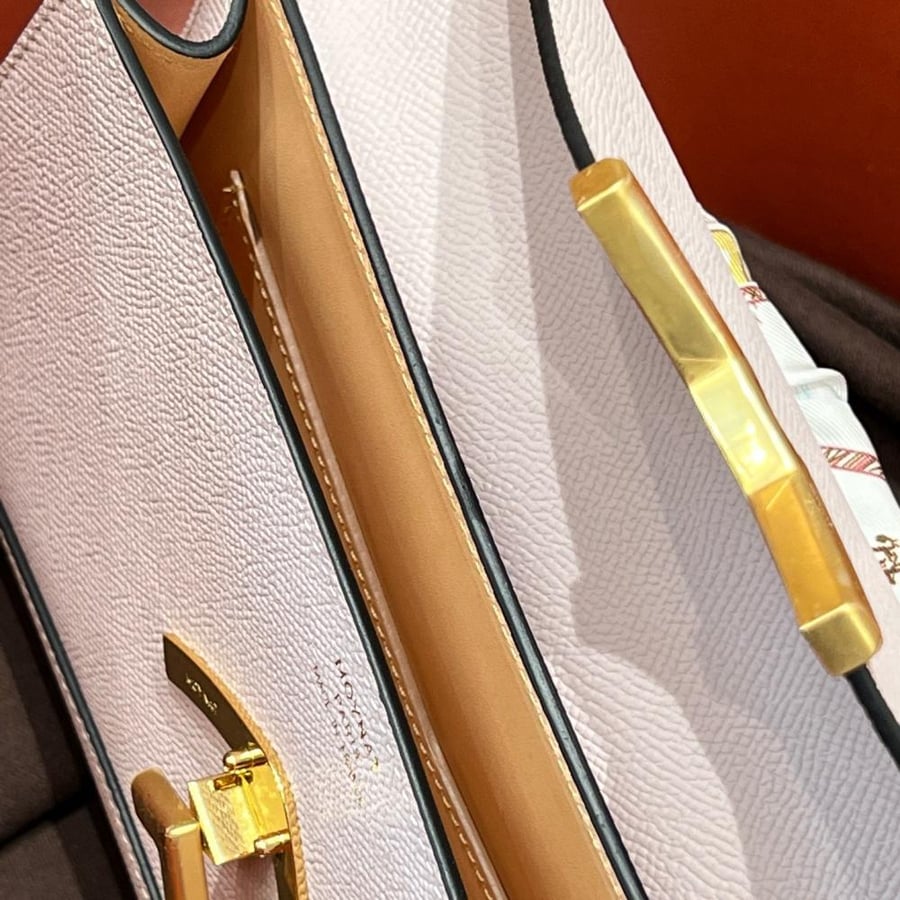 موينات Gabrielle Clutch مقاس 26cm