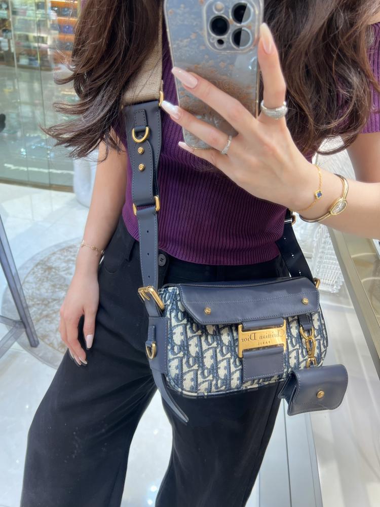 ديور STREETCHIC مقاس 24cm