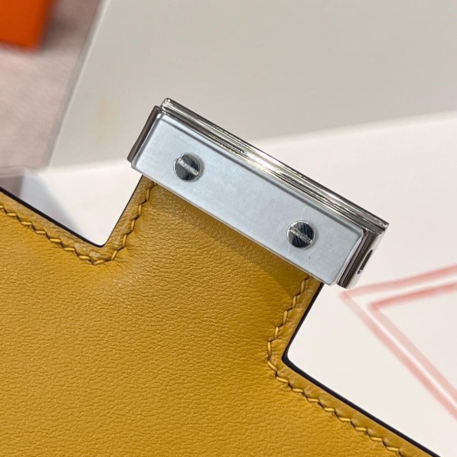 ايرميز Constance مقاس 19cm
