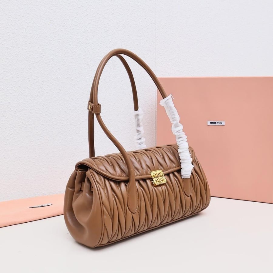 ميو ميو مقاس 28cm