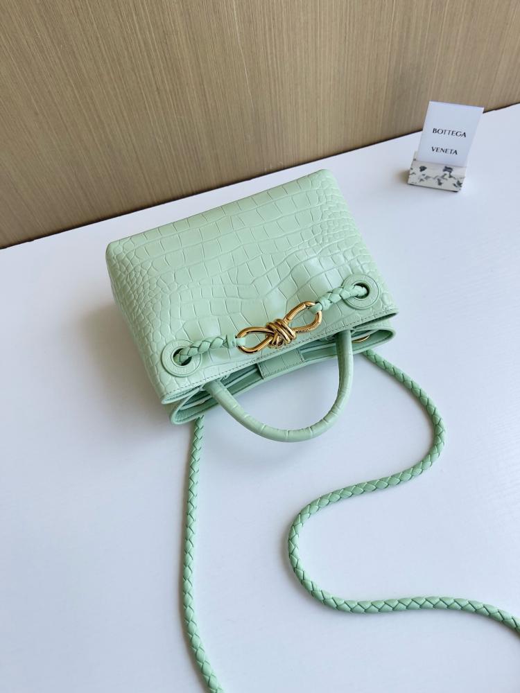 بوتيقا ANDIAMO مقاس 22cm