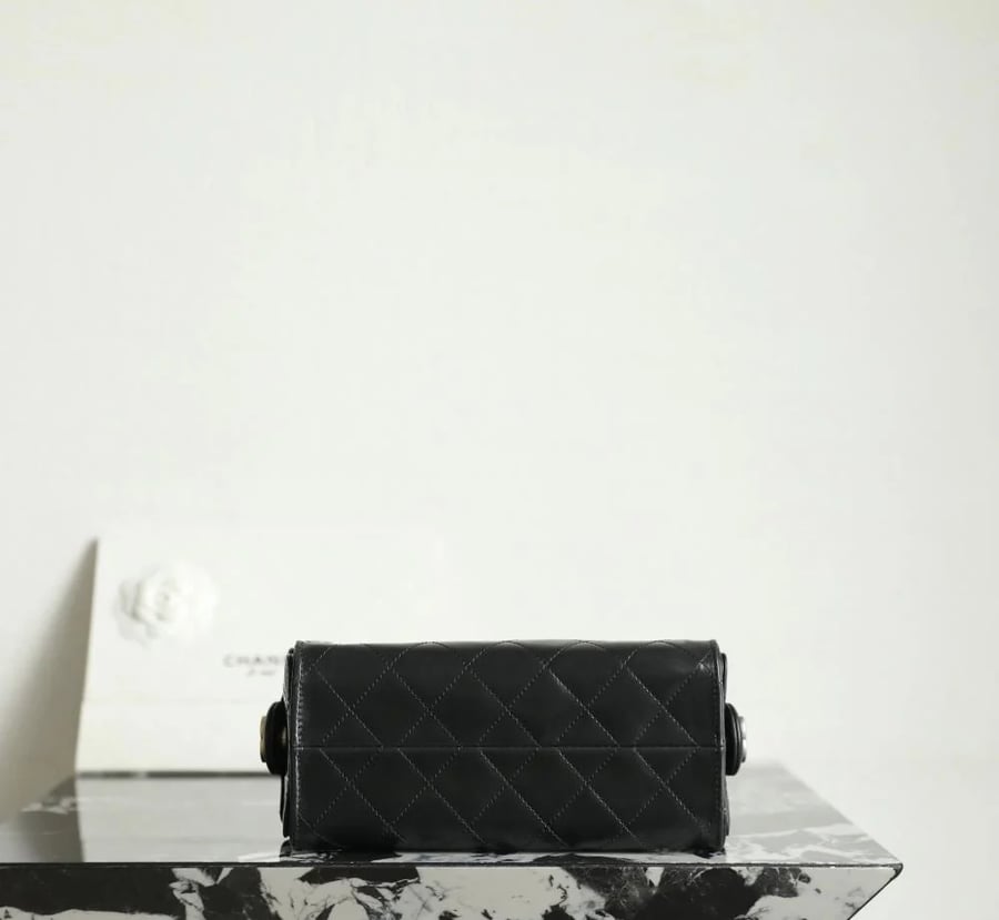 شانيل 26p مقاس 20cm