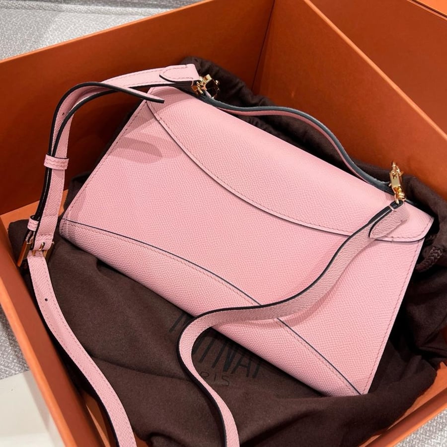 موينات Gabrielle Clutch مقاس 26cm