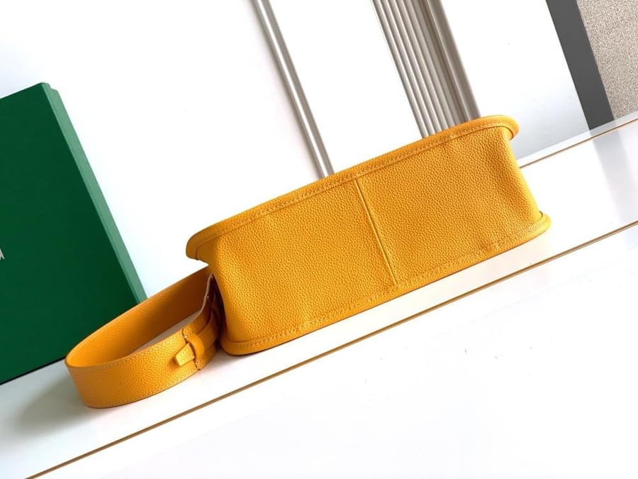 جويارد Goyard Musette مقاس 28cm